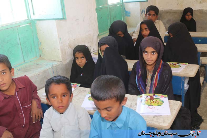 وقتی آغاز مهر، کم مهر است/ تصاویری از آغاز سال جدید تحصیلی در روستاهای محروم سیستان و بلوچستان
