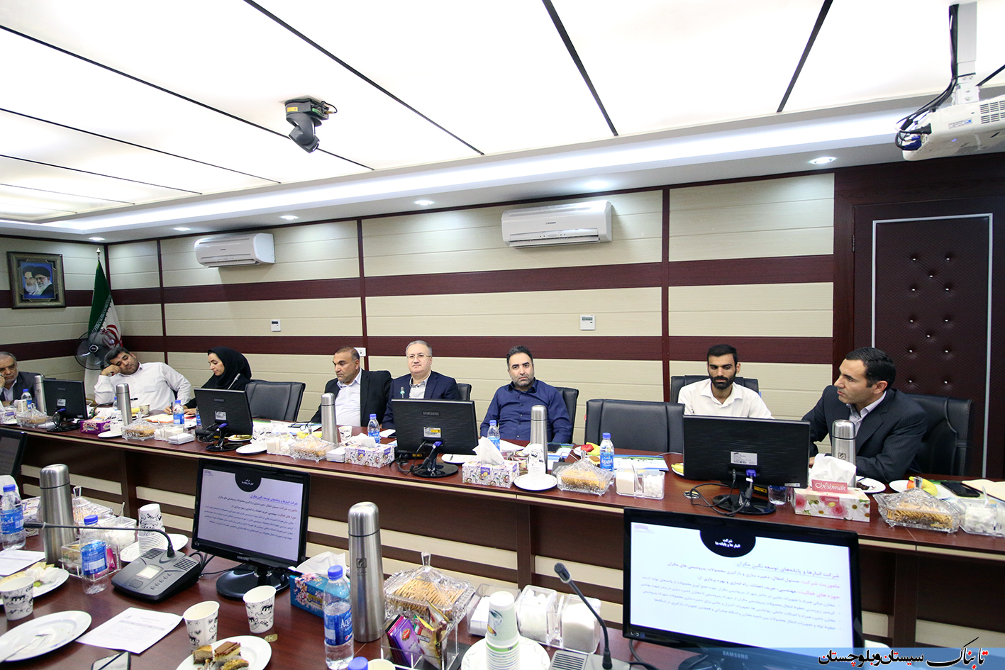 برگزاری همایش شورای عالی حقوقی شستان + تصاویر