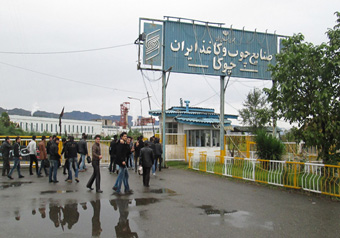 از تعطیل شدن کارخانه چوکا و سینمای گیلان در یک روز تا ماجرای اخاذی پسر از پدر در انزلی