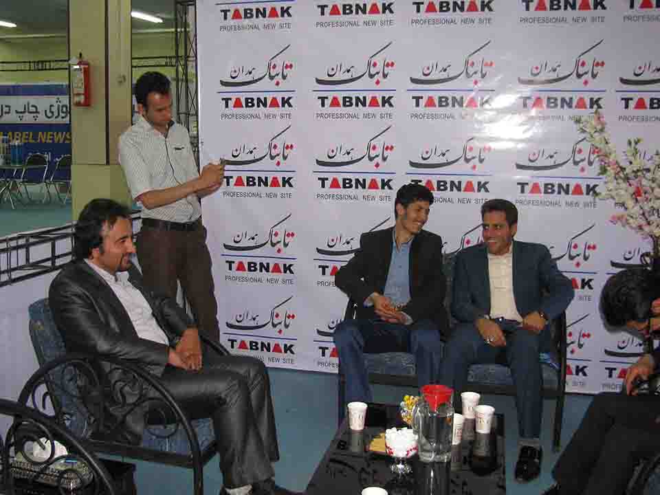 حضور سرمایه&zwnj;گذار پروژه&zwnj;ی علیصدر در غرفه تابناک