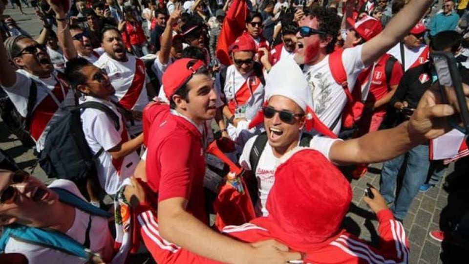 شهرداری سن پترزبورگ تماشاگران ایرانی را ستود شهرداری سن پترزبورگ تماشاگران ایرانی را ستود