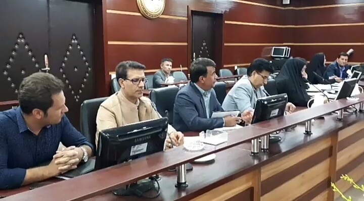 ضرب الاجل دوهفته ای فرماندار بویراحمد به بهزیستی و شهرداری یاسوج / استفاده از اهرم فشار بر علیه خانواده های کودکان خیابانی / محاکم قضایی در انتظار قانون شکنان