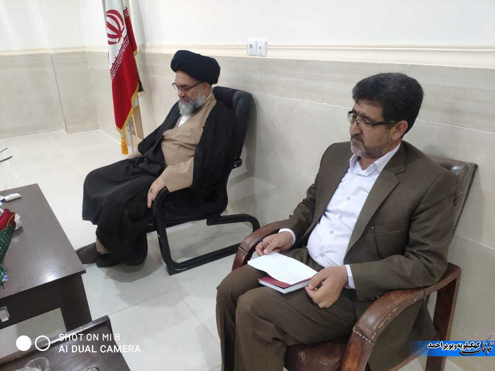 حجت الاسلام حسینی : دانش آموزانی در شان اقتدار نظام اسلامی تربیت کنیم / دلشاد : ملاک ما انقلابی و غیر انقلابی است / جایی که درب آموزش و پرورش بسته خواهد بود