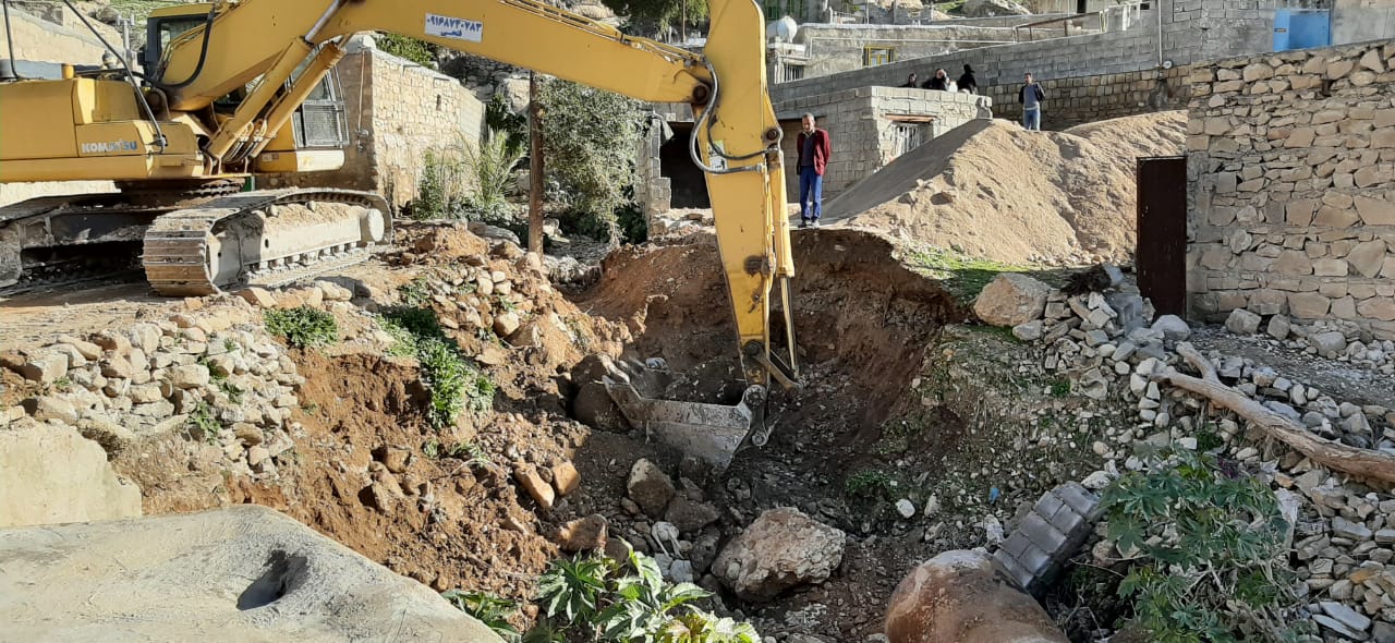 همراهی و مشارکت مردم و بنیاد علوی در محرویمت زدایی از روستای آبرزگه+تصاویر