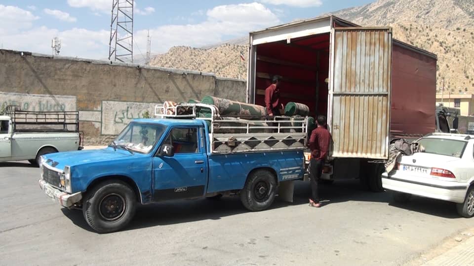 تقدیر هئیت اُمنای مسجد جامع لنده از نهاد آبادانی و پیشرفت بنیاد علوی تقدیر هئیت اُمنای مسجد جامع لنده از نهاد آبادانی و پیشرفت بنیاد علوی