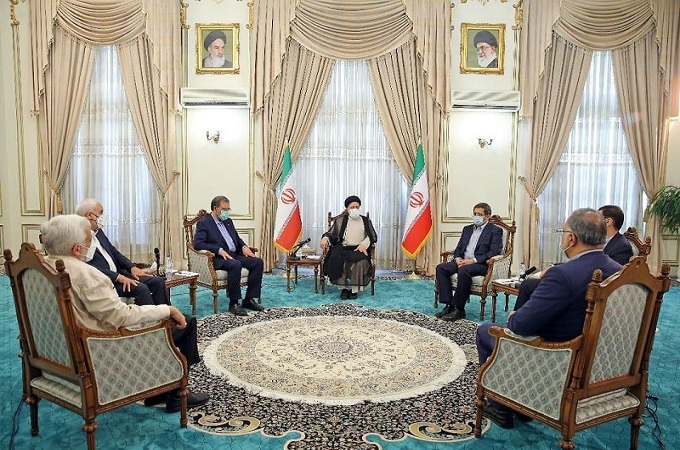 جلسه رئیس جمهور منتخب با کاندیداهای ریاست جمهوری+فیلم