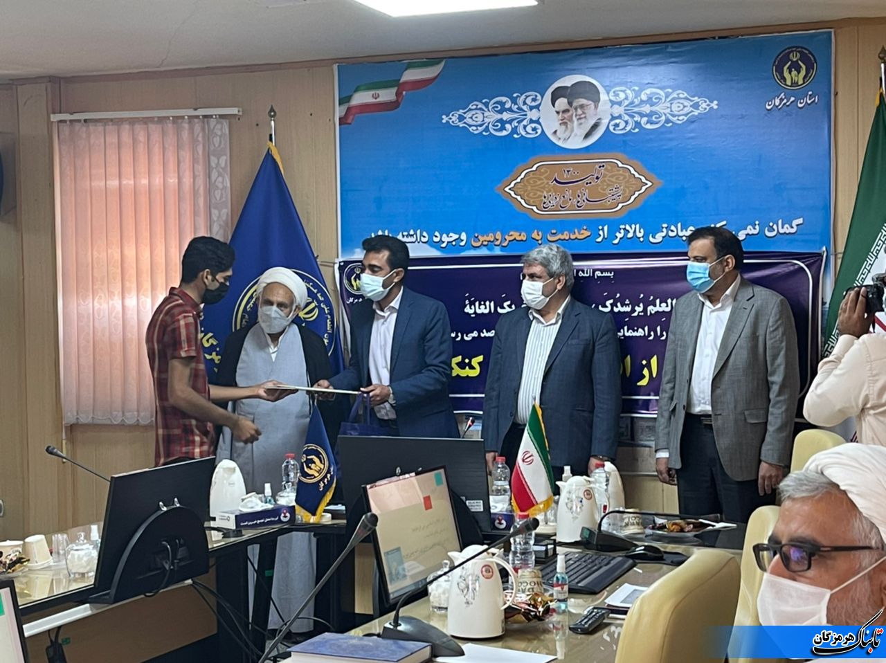 کمیته امداد امام نقش بسزایی در رشد علمی دانش آموزان مستعد بی بضاعت دارد/آینده هرمزگان به دست جوانان مستعد و آینده ساز خود آن است