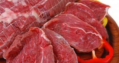 مردم به خرید گوشت درجه دو و سه روی آوردهاند مردم به خرید گوشت درجه دو و سه روی آوردهاند