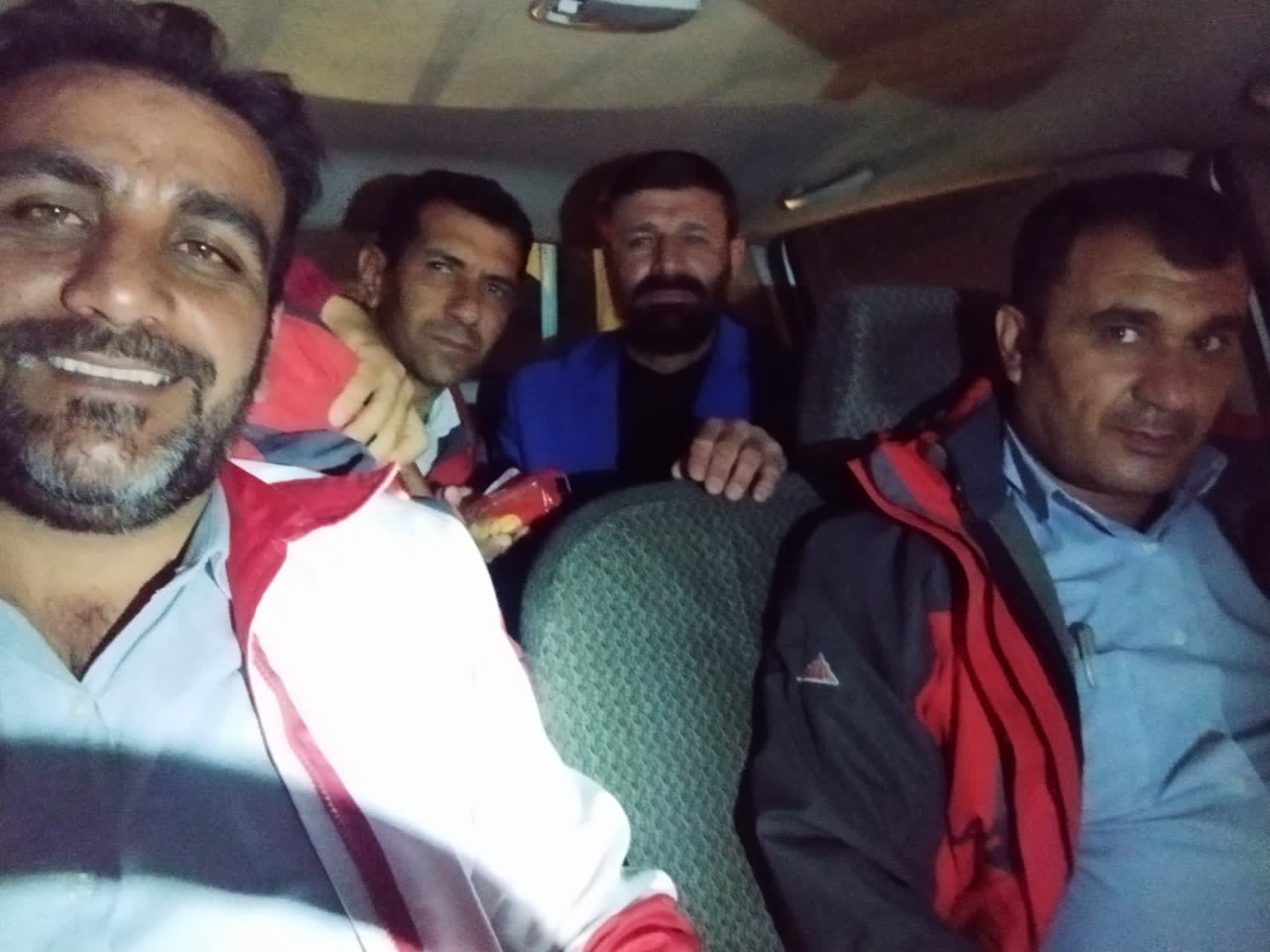 تقدیر و تشکر فرماندار شهرستان مارگون از امداد رسانی نیروی های هلال احمر تقدیر و تشکر فرماندار شهرستان مارگون از امداد رسانی نیروی های هلال احمر