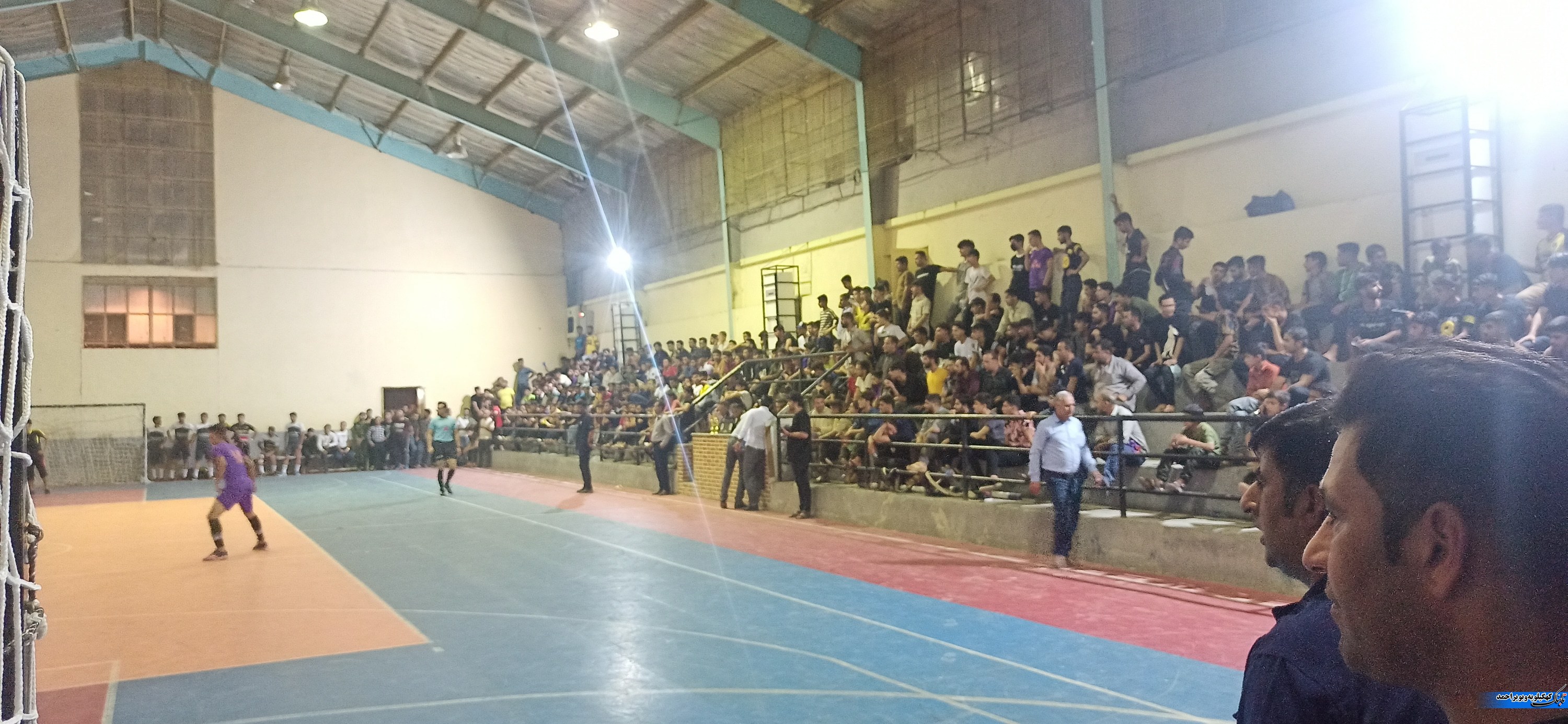 شبی که همه بودند الا مسئولین لنده..! شبی که همه بودند الا مسئولین لنده..!