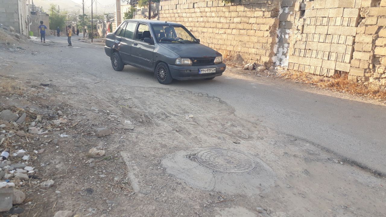 وضعیت بسیار بد زیر ساختی خیابان ها و کوچه ها در لنده+تصویر