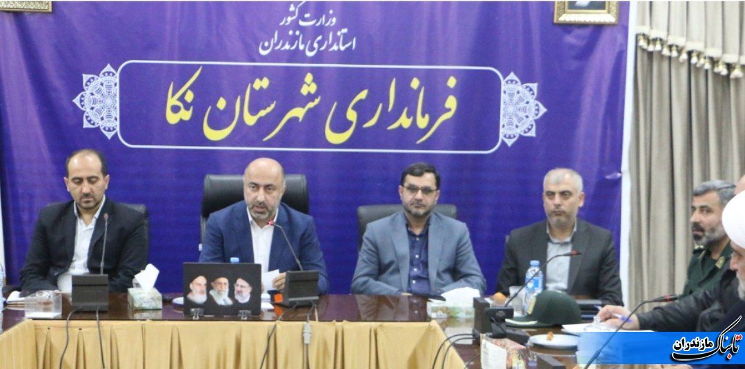 همه&zwnj;ی دستگاه&zwnj;ها موظفند هر جمعه بلااستثنا در نمازجمعه میز خدمت برگزار کنند