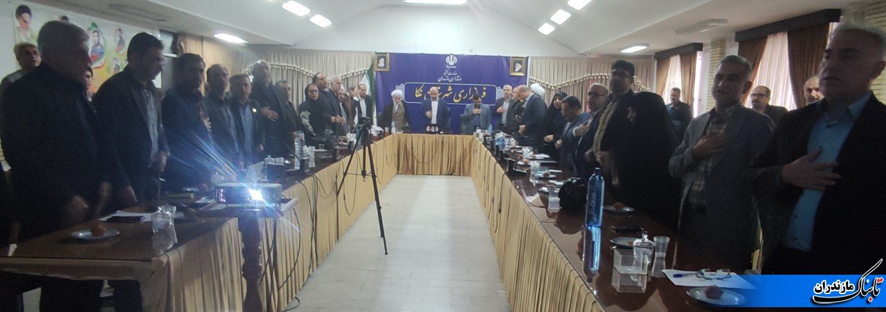 همه&zwnj;ی دستگاه&zwnj;ها موظفند هر جمعه بلااستثنا در نمازجمعه میز خدمت برگزار کنند