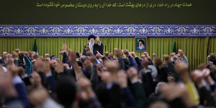 دیدار اعضای کنگره ملی بزرگداشت ۲۴ هزار شهید تهران با رهبر انقلاب اسلامی