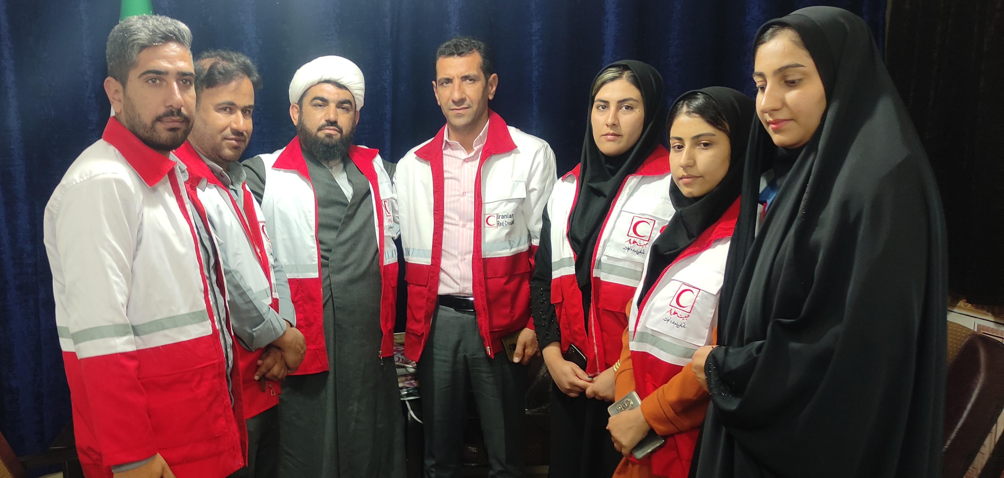 دیدار کارکنان هلال احمر مارگون با امام جمعه دیدار کارکنان هلال احمر مارگون با امام جمعه