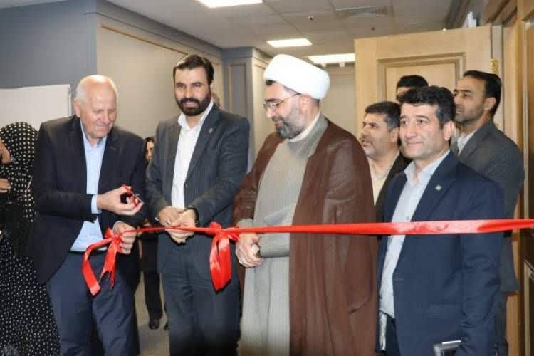 کتاب و اسناد، ابزار پیروزی در جنگ روایت ها هستند