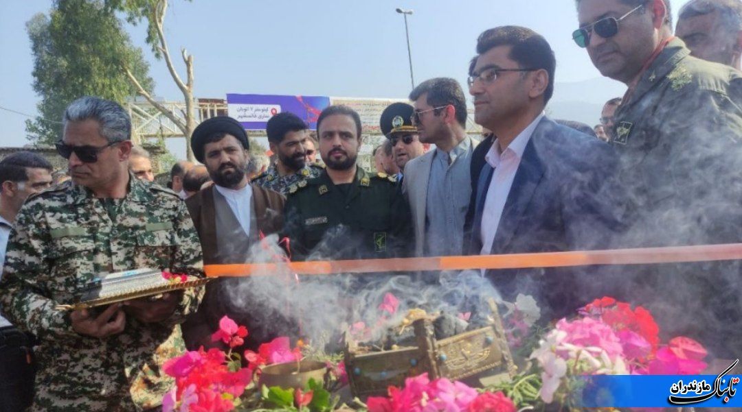 ماکت هواپیمای F5 در روستای ریحان&zwnj;آباد گلوگاه نصب و رونمایی شد