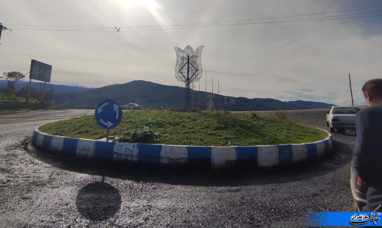 سفر یک&zwnj;روزه فرماندار و مدیران دستگاه&zwnj;های اجرایی نکا به روستاهای محروم هزارجریب