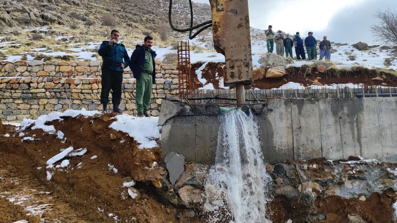 رفع تصرف بیش از ۶ هزار مترمربع از اراضی ملی پلاک یک اصلی موسوم به پاوه