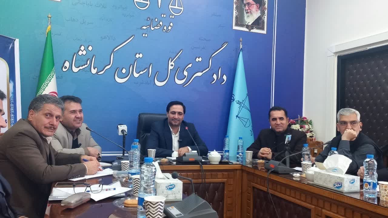 مهمترین آثار قانون الزام به ثبت رسمی معاملات اموال غیرمنقول تسهیل در انجام معاملات است/مردم معاملات ملکی خود را رسمی ثبت کنند مهمترین آثار قانون الزام به ثبت رسمی معاملات اموال غیرمنقول تسهیل در انجام معاملات است/مردم معاملات ملکی خود را رسمی ثبت کنند