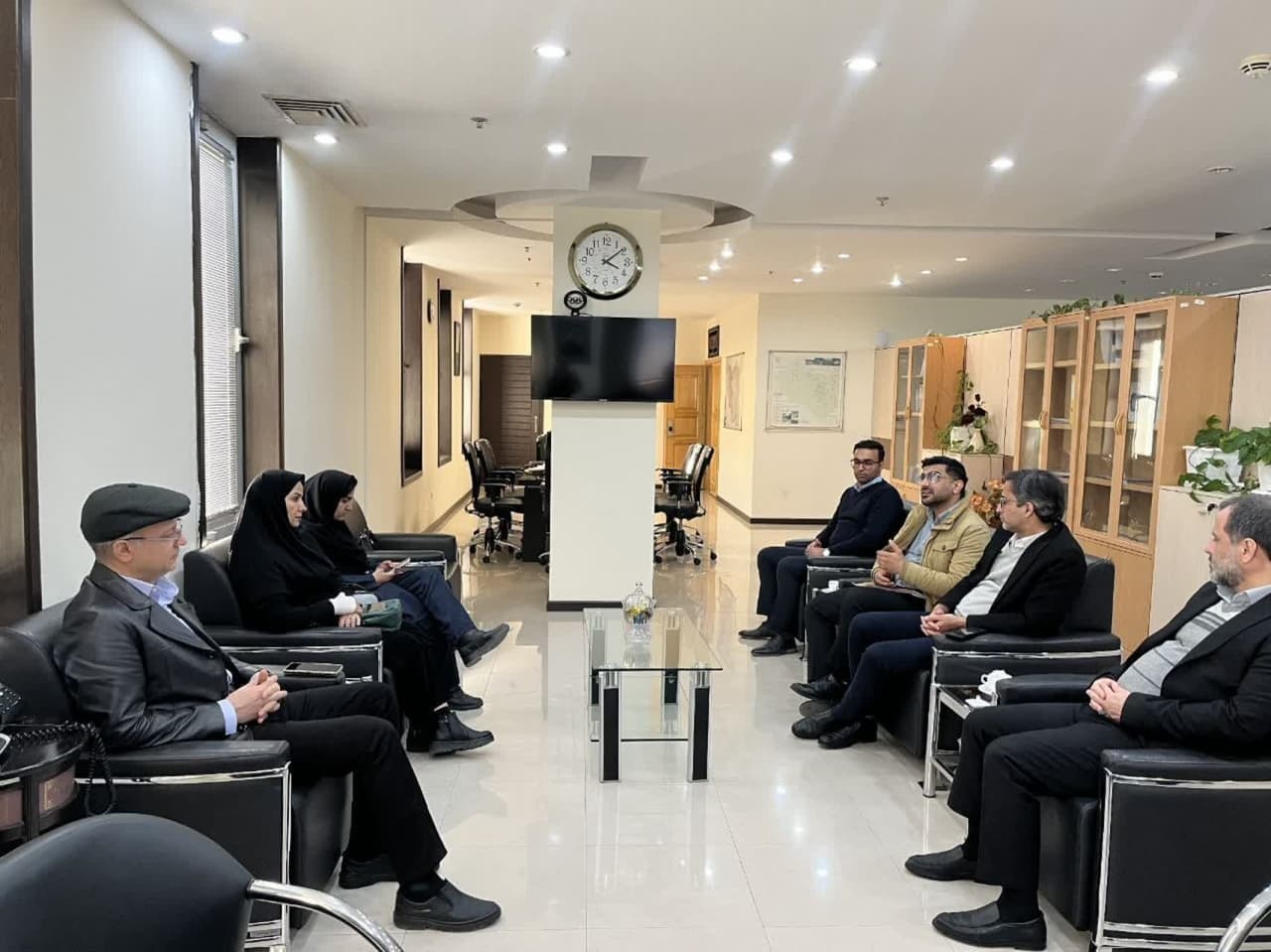 پیش قدم نشدن رسانهها در جهاد تبیین باعث شکست میشود //////////بماند//میررضوی پیش قدم نشدن رسانهها در جهاد تبیین باعث شکست میشود //////////بماند//میررضوی