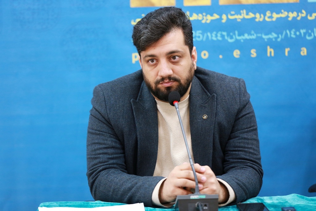 «نصرالله» زنده است؛ هرگز نمیرد آن که دلش زنده شد به عشق