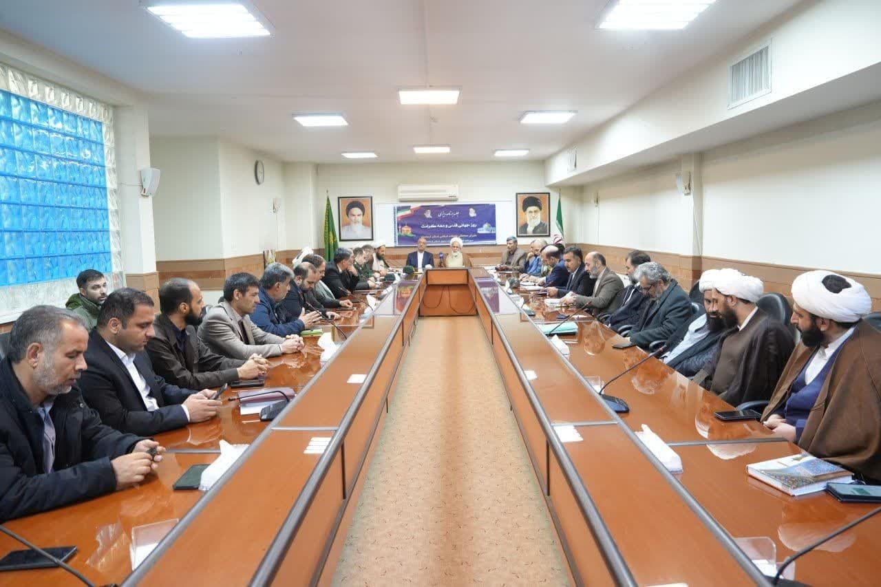 حمایتهای مردمی و پشتیبانی از جبهه مقاومت باید روزبهروز افزایش یابد