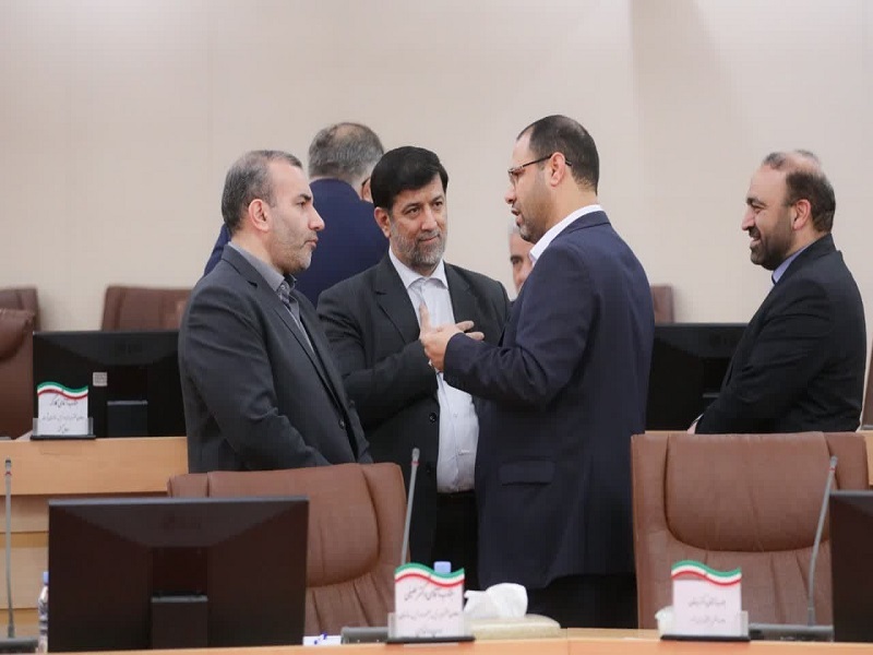 گفتوگوی استاندار کرمانشاه با رئیس جمهور و چهار عضو کابینه دولت