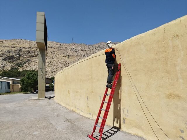 راهاندازی شبکه فیبر نوری ورزشگاه تختی خرمآباد