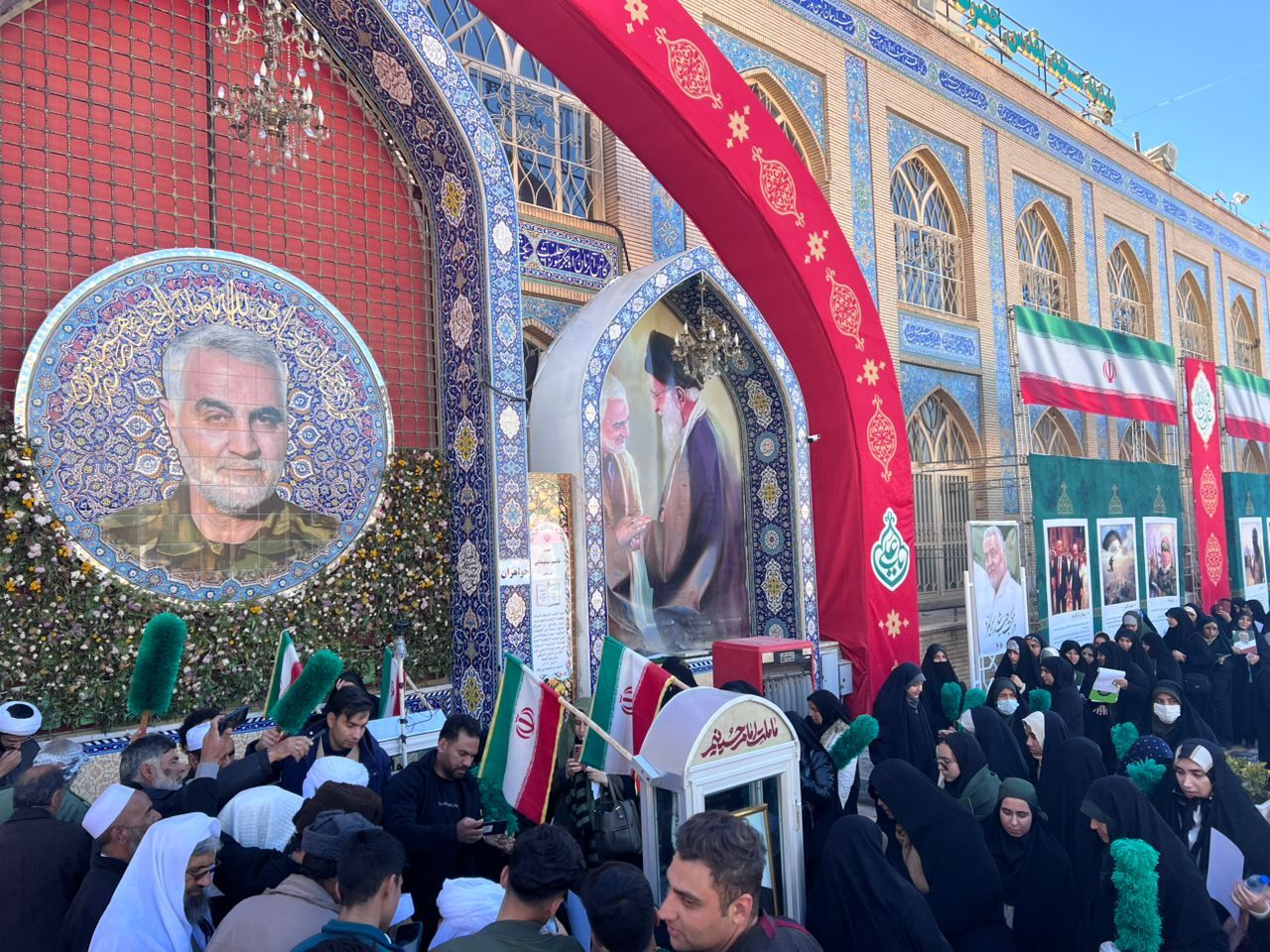 حضور نیم میلیون زائر در مراسم سالگرد حاج قاسم در کرمان