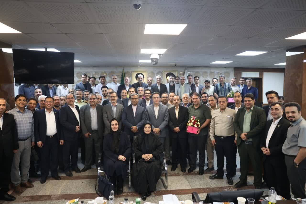 خراسان رضوی باید کمک کننده به کشور در بحران‌ اخیر باشد