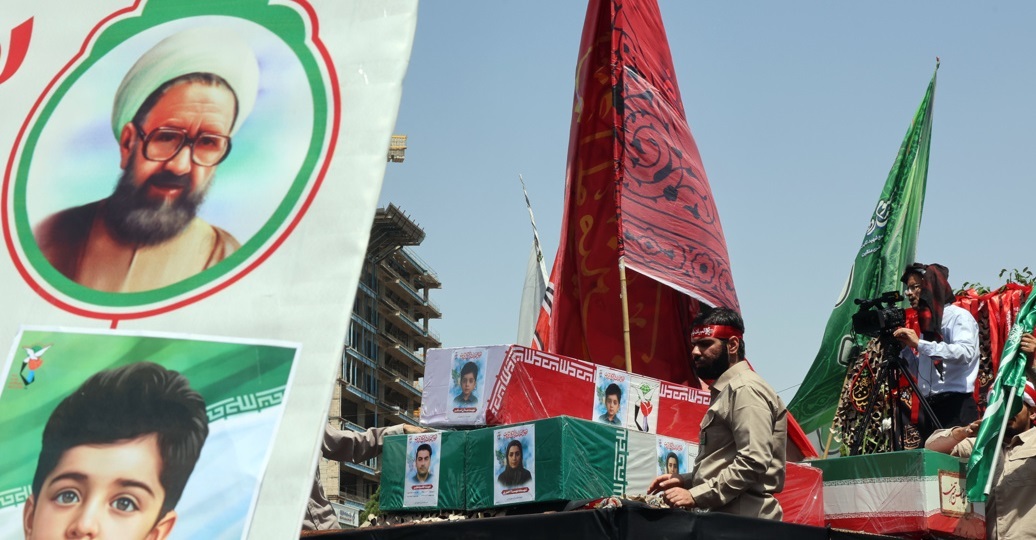 تشییع پیکر ۴ شهید حملات رژیم صهیونیستی در مشهد