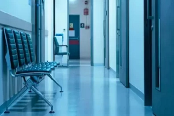 تعطیلی 24 درمانگاه خصوصی مشهد در پنج سال اخیر/ بدقولی بیمه‌ها، بلای جان مراکز درمان سرپایی