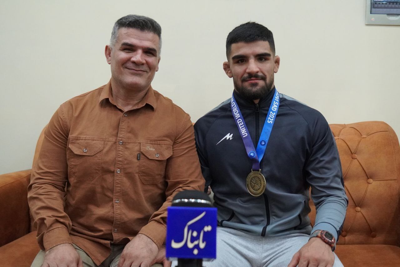 مبین حاصل سالها توکل، صبر و شکستهای سازنده است/ مسئولان باید برای قهرمانان اشتغال و امنیت شغلی فراهم کنند مبین حاصل سالها توکل، صبر و شکستهای سازنده است/ مسئولان باید برای قهرمانان اشتغال و امنیت شغلی فراهم کنند