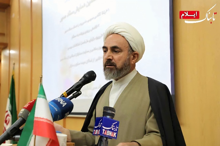 مصلحان اجتماعی ستون های آرامش در جامعه اند مصلحان اجتماعی ستون های آرامش در جامعه اند