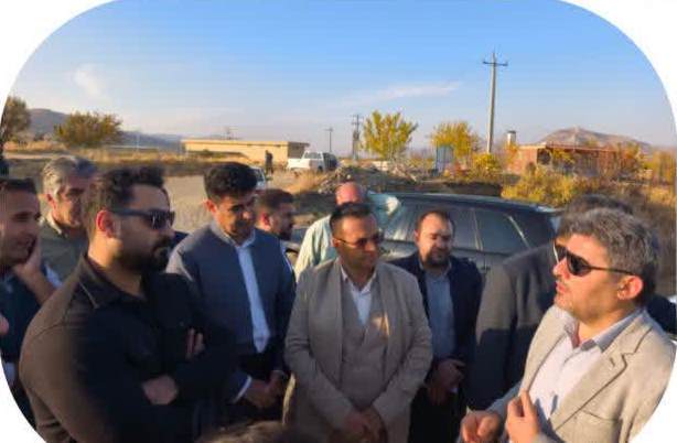 بازدید میدانی مسئولان از کانونهای تولید مریوان/ تأکید فرماندار بر «مدیریت علمی» و رفع فوری موانع تولید بازدید میدانی مسئولان از کانونهای تولید مریوان/ تأکید فرماندار بر «مدیریت علمی» و رفع فوری موانع تولید