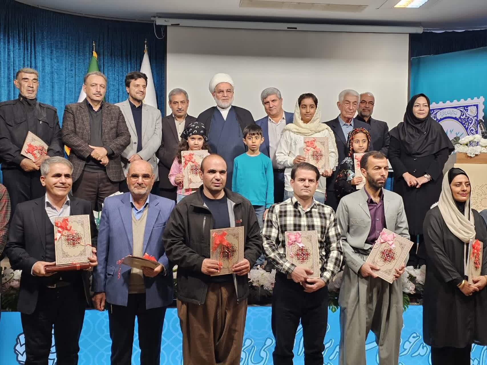 جایگاه کتاب و کتابخوانی در جامعه باید همزمان با فناوری حفظ شود جایگاه کتاب و کتابخوانی در جامعه باید همزمان با فناوری حفظ شود