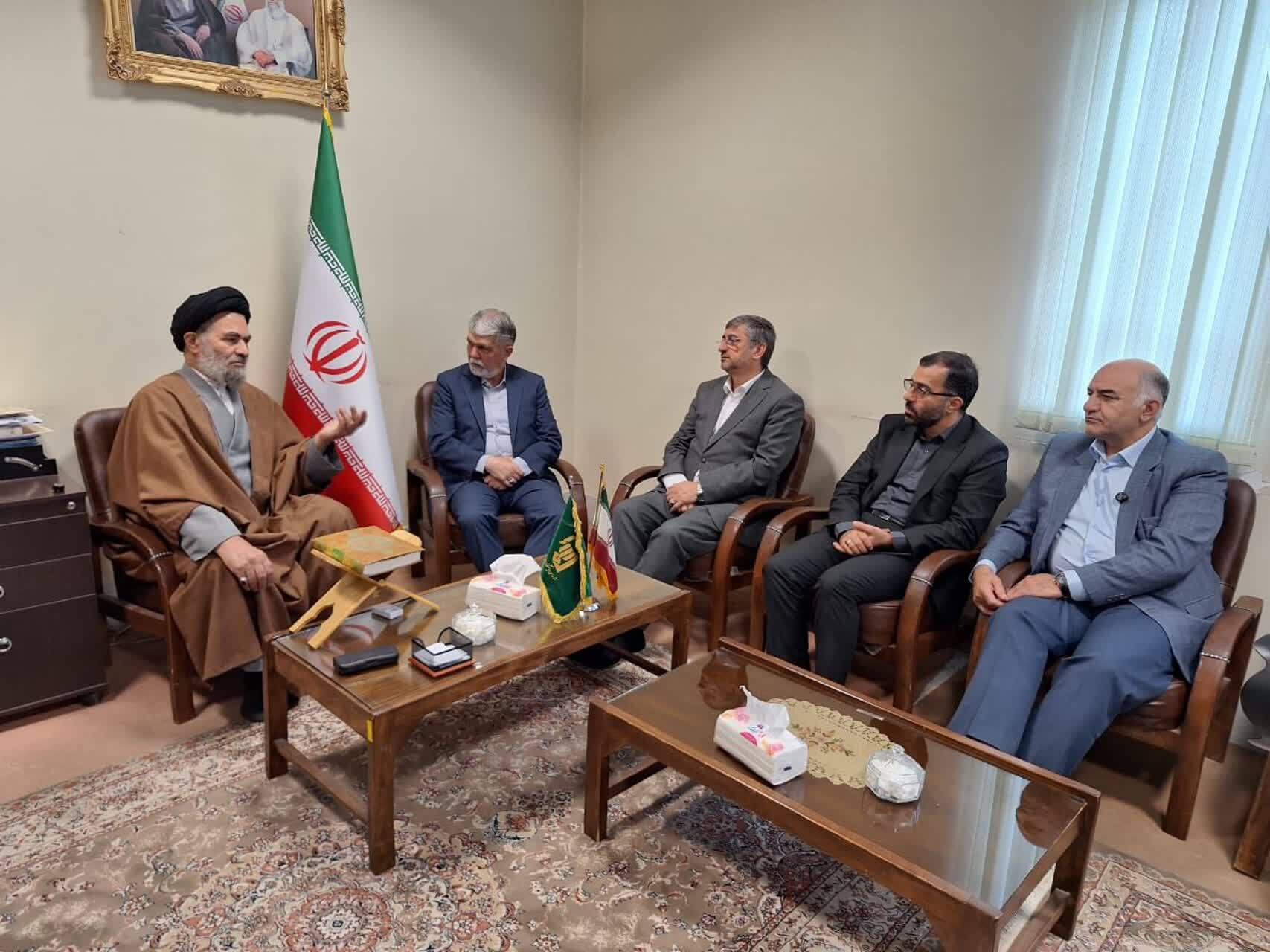 هشدار امام جمعه بروجرد نسبت به دخالتهای مانعتراش در مسیر توسعه استان هشدار امام جمعه بروجرد نسبت به دخالتهای مانعتراش در مسیر توسعه استان