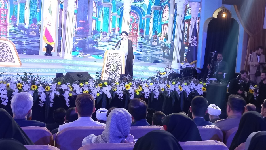 ایران اسلامی باید مهد قرآن جهان اسلام شود ایران اسلامی باید مهد قرآن جهان اسلام شود