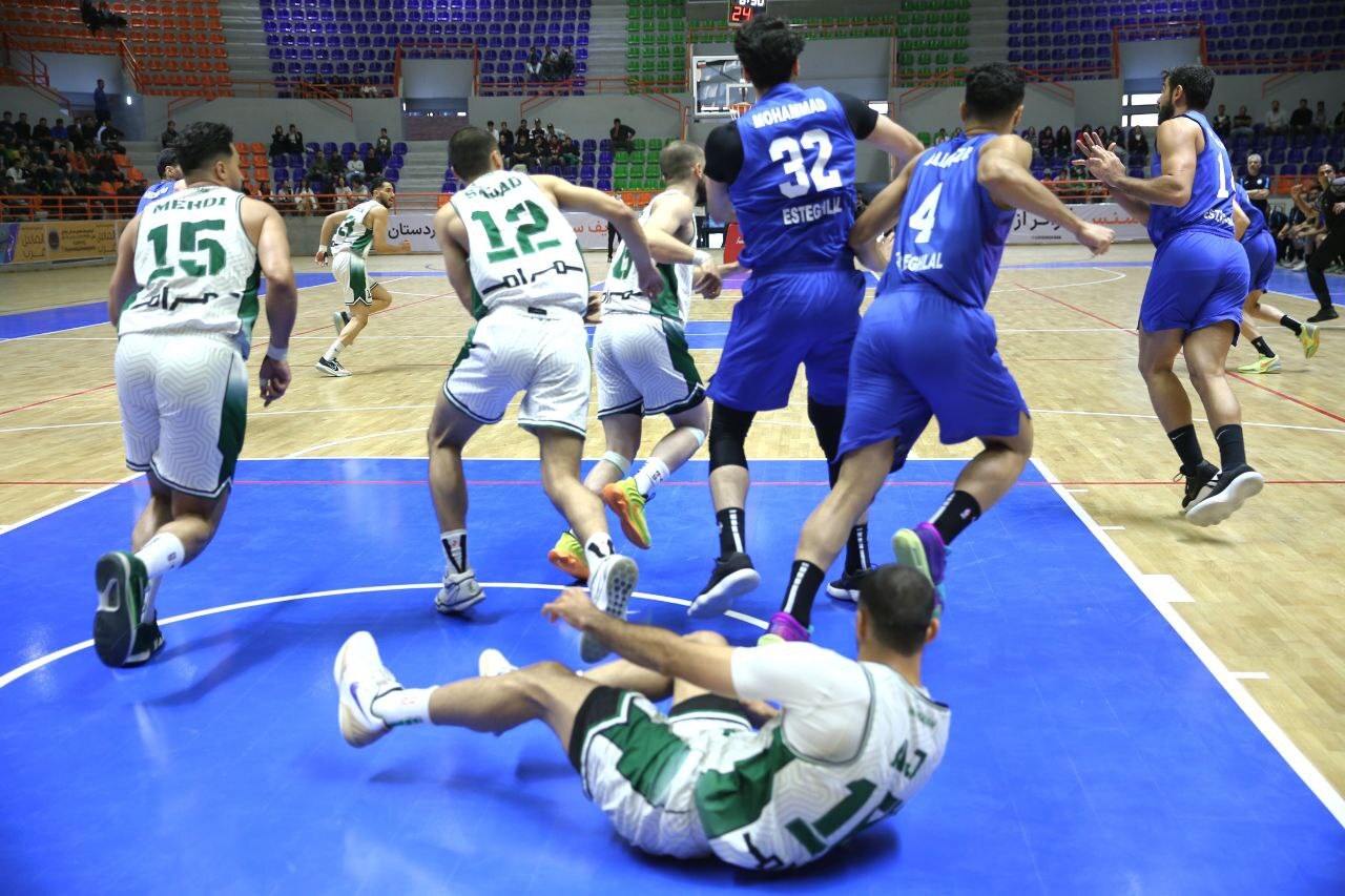 از قول تا عمل استاندار کردستان؛ سالن ۶ هزارنفری گولان تکمیل شد/ گفتوگوهای تابناک با مسئولان و ورزشیها در حاشیه مسابقه بسکتبال + فیلم از قول تا عمل استاندار کردستان؛ سالن ۶ هزارنفری گولان تکمیل شد/ گفتوگوهای تابناک با مسئولان و ورزشیها در حاشیه مسابقه بسکتبال + فیلم