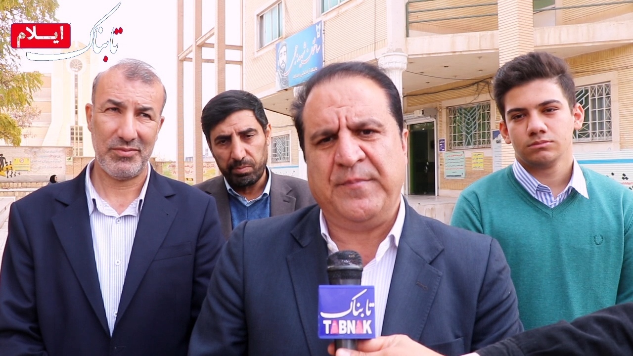 دانشگاه باید در کنار دستگاه اجرایی قرار گیرد + فیلم دانشگاه باید در کنار دستگاه اجرایی قرار گیرد + فیلم