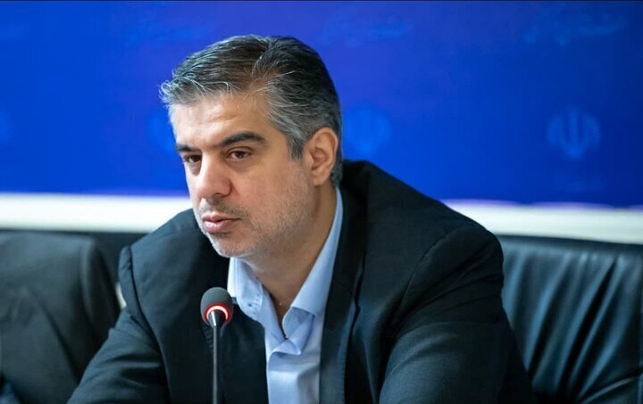 باید جایگزینهای مناسب برای تأمین کالاهای مورد نیاز مردم طراحی و اجرا شود. باید جایگزینهای مناسب برای تأمین کالاهای مورد نیاز مردم طراحی و اجرا شود.