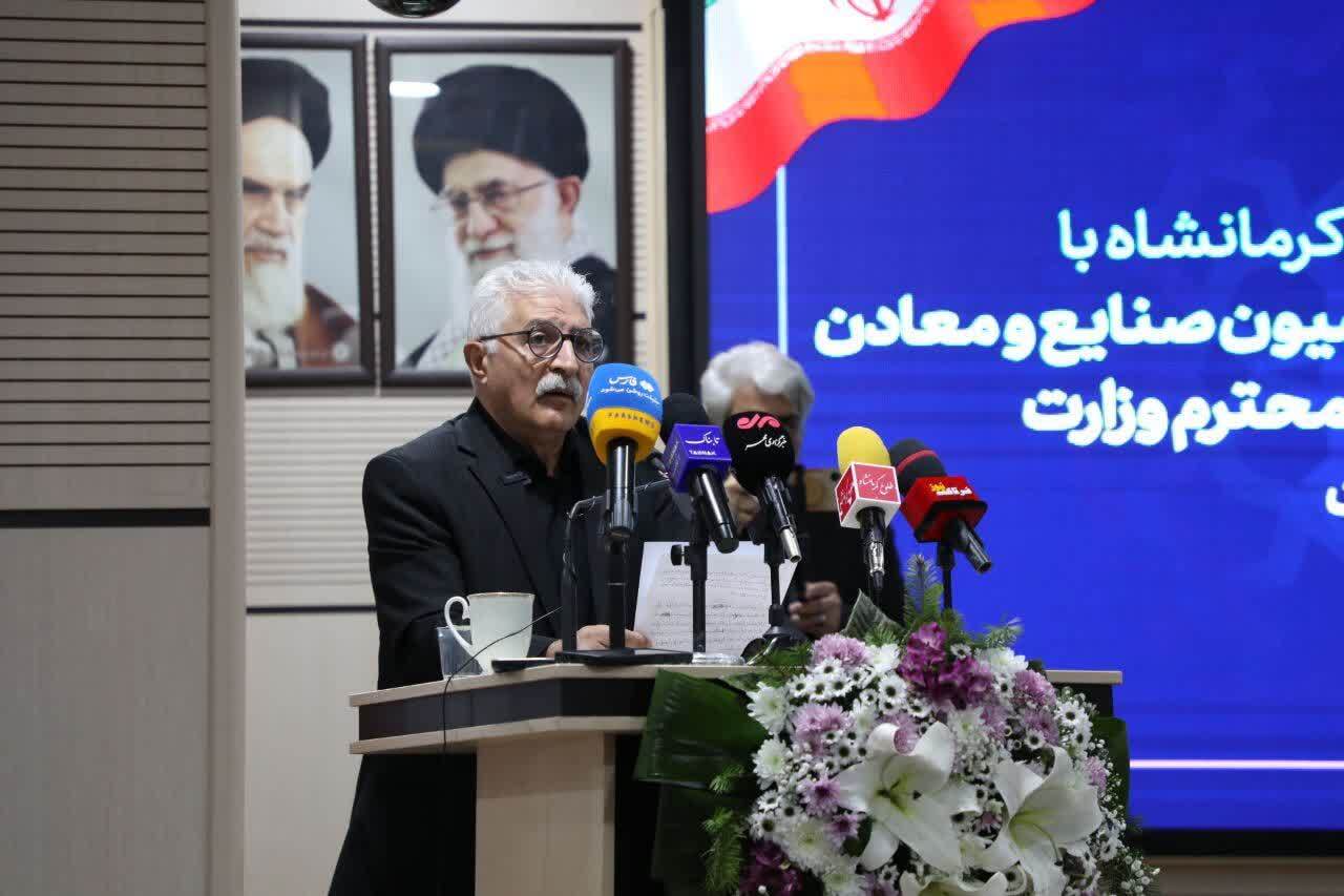 سیاستهای نادرست، نفس صنعت را گرفته؛ وقت تصمیمهای شجاعانه است سیاستهای نادرست، نفس صنعت را گرفته؛ وقت تصمیمهای شجاعانه است