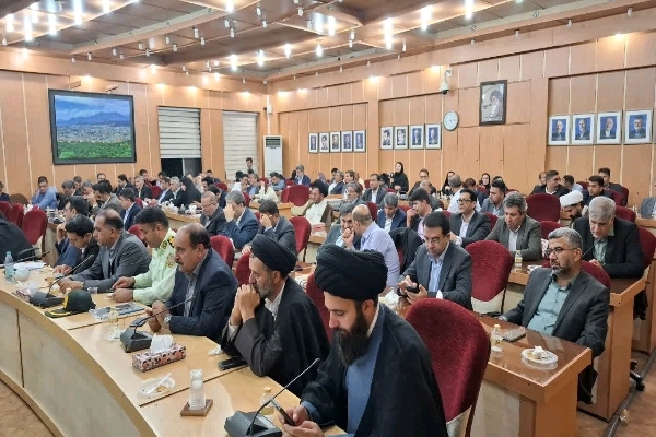 وزارت تعاون کارخانهساز نیست؛ انتظار ساخت پتروشیمی از ما نداشته باشید وزارت تعاون کارخانهساز نیست؛ انتظار ساخت پتروشیمی از ما نداشته باشید